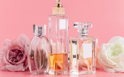 Descubre los perfumes de mujer que mejor huelen