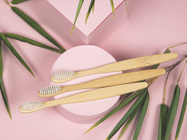 ¿Por qué un cepillo de dientes de bambú?
